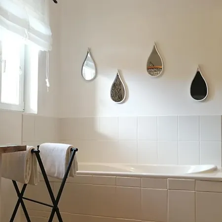 Holiday home Les Bohemielles Raphael Cartelegue