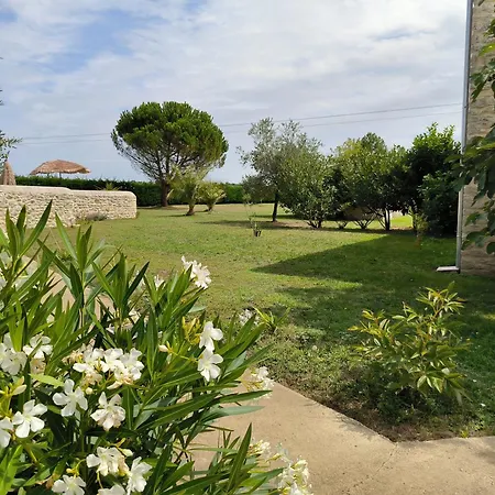 Holiday home Les Bohemielles Raphael *