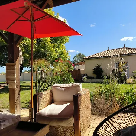 Holiday home Les Bohemielles Raphael *
