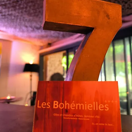 בית נופש Les Bohemielles Raphael