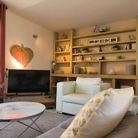 Holiday home Les Bohemielles Raphael